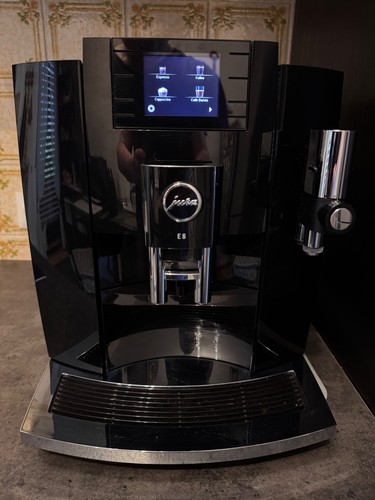 Jura kaffeevollautomat - e8,